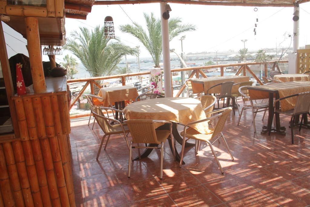 パラカス Refugio Del Pirataホステル エクステリア 写真